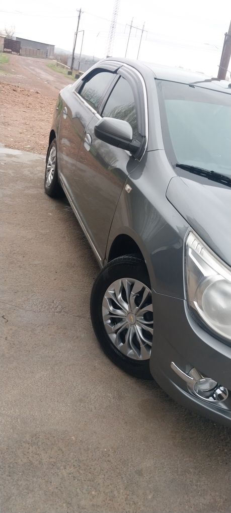 Chevrolet Cobalt sotiladi!