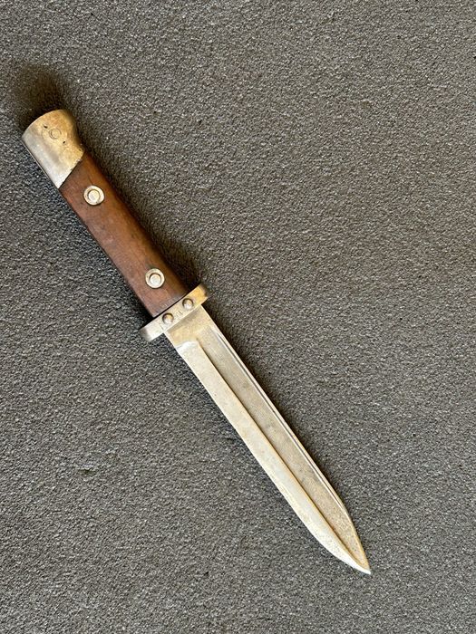 Щик Нож Сабя М95 Окопен Нож