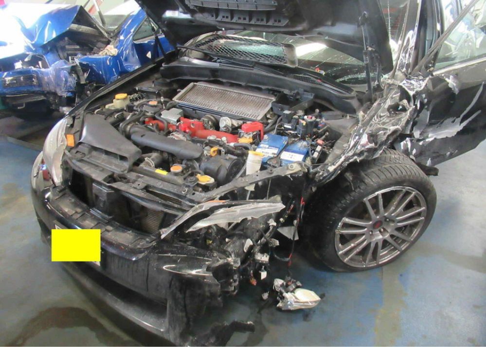 Subaru STI WRX на части!