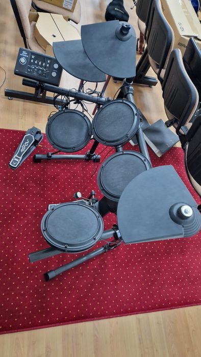 Tobe electronice Fame.