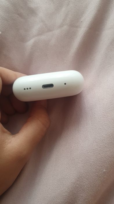 AirPods Pro 3  case; кейс от эйрподс про 3