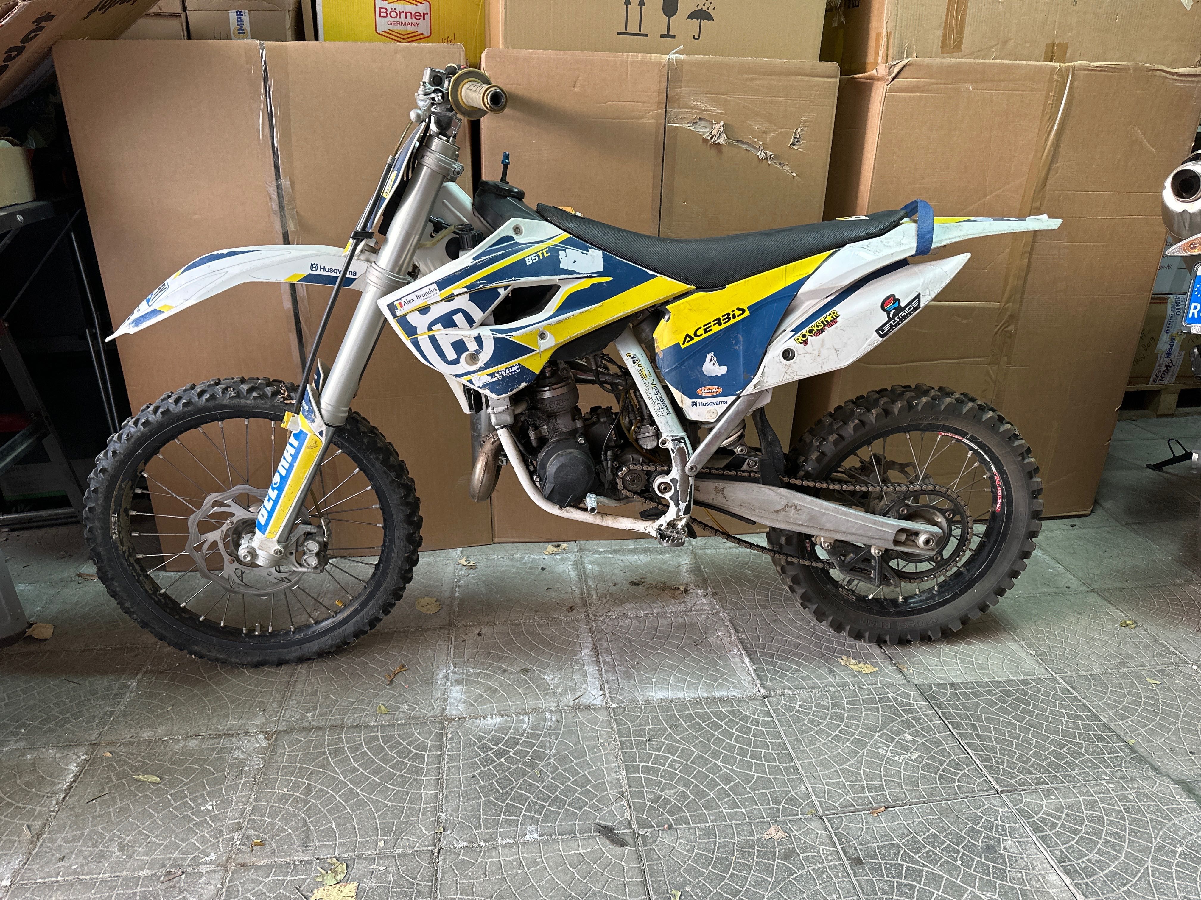 Husqvarna TC85 motocicletă enduro copii echivalent KTM 85