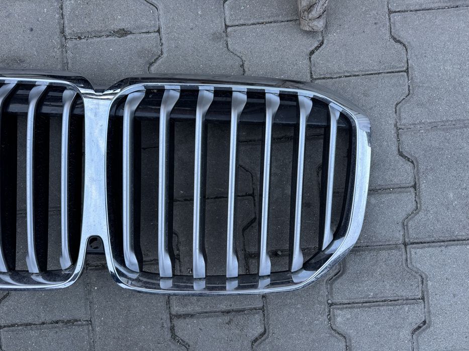 Оригнална решетка за BMW X7 G07 решетки бъбреци