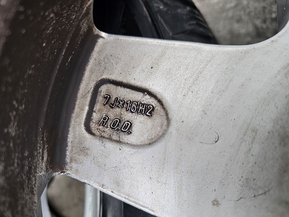 Jante 5x120 cu anvelope 225/55R16 M+S ET 18