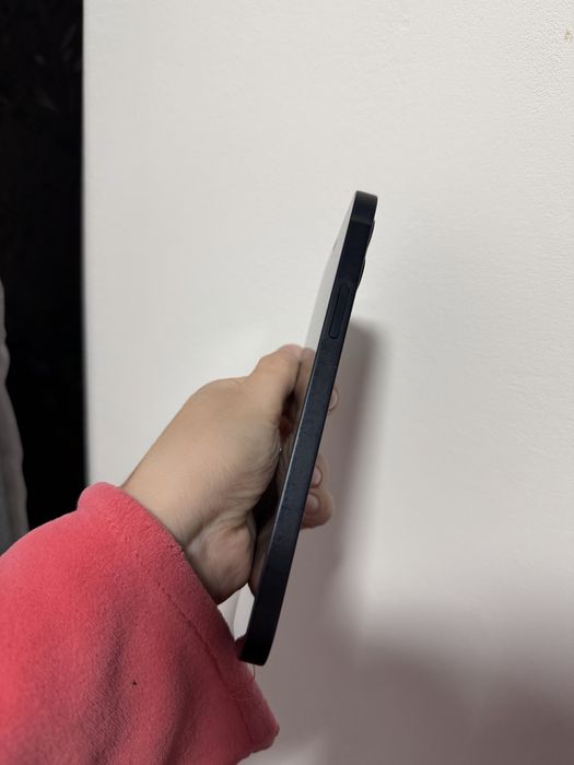 iPhone 12 Negru 64GB