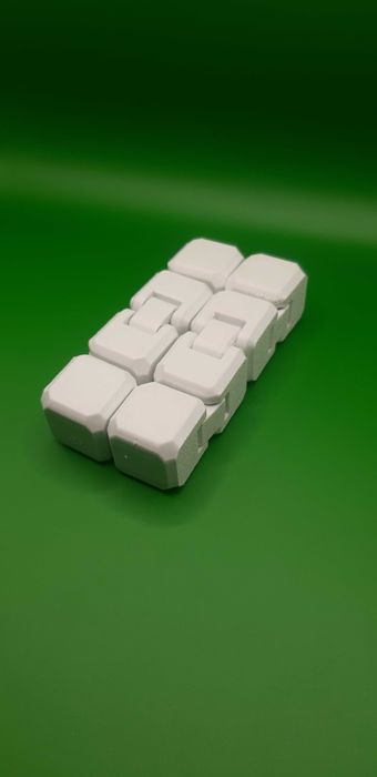 Игрушки за 60000 Бесконечный куб