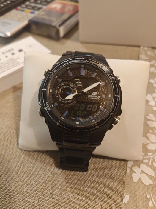 Часовник casio edifice