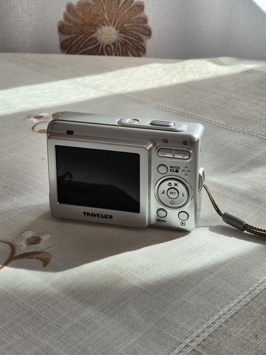 Aparat foto Traveler FX 5