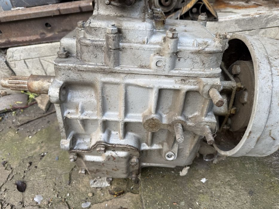 Cutie viteza SR BUCEGI STEAGUL rosu