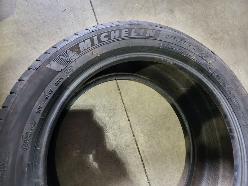 275/45/21 MICHELIN 4бр