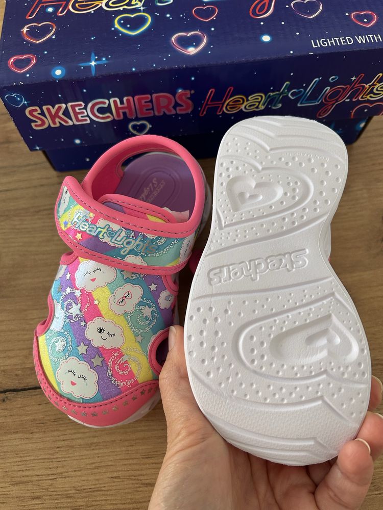 Светещи сандали Skechers