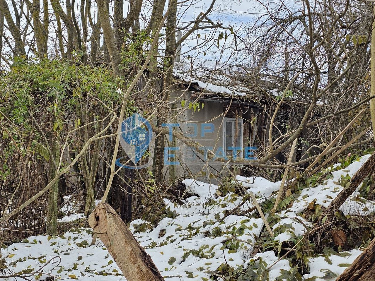 Продава се Къща в с. Горски Сеновец, Област Велико Търново - 50 кв.м за 120 €/кв.м - Снимка #5