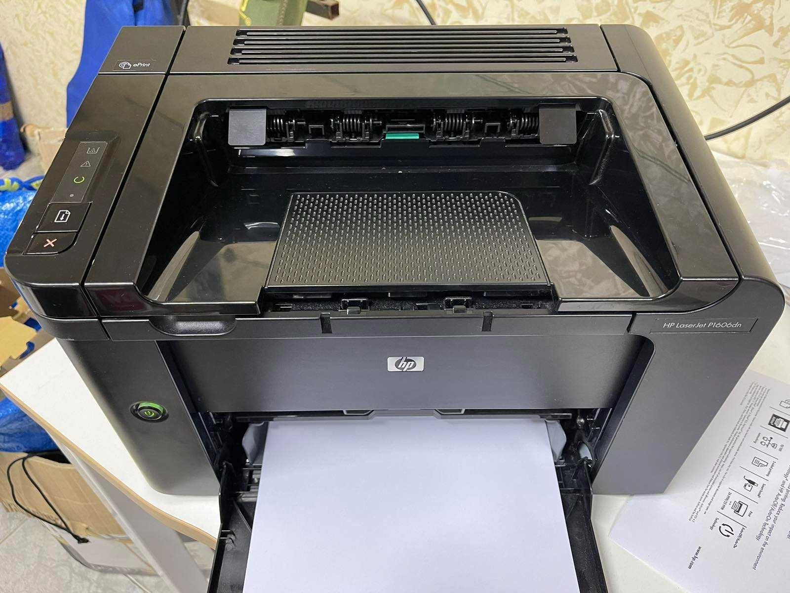 Принтери HP LaserJet Pro P1606dn