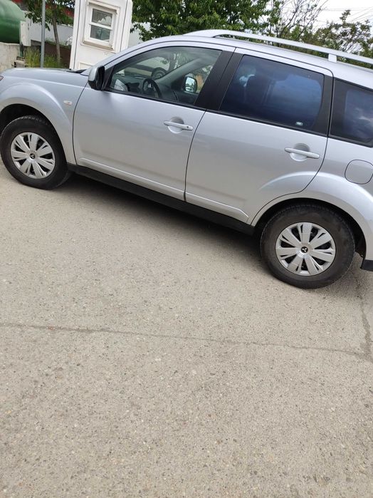 Mitsubishi Outlander 2.0
