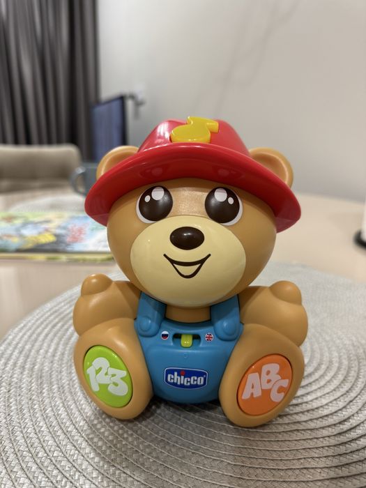 игрушка Chicco Говорящий Мишка Teddy
