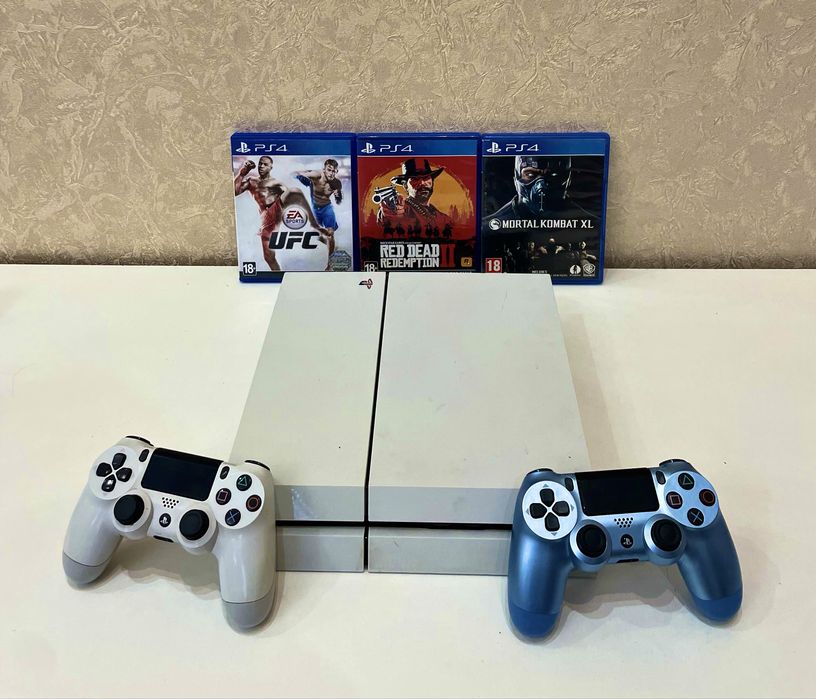 Playstation 4 White