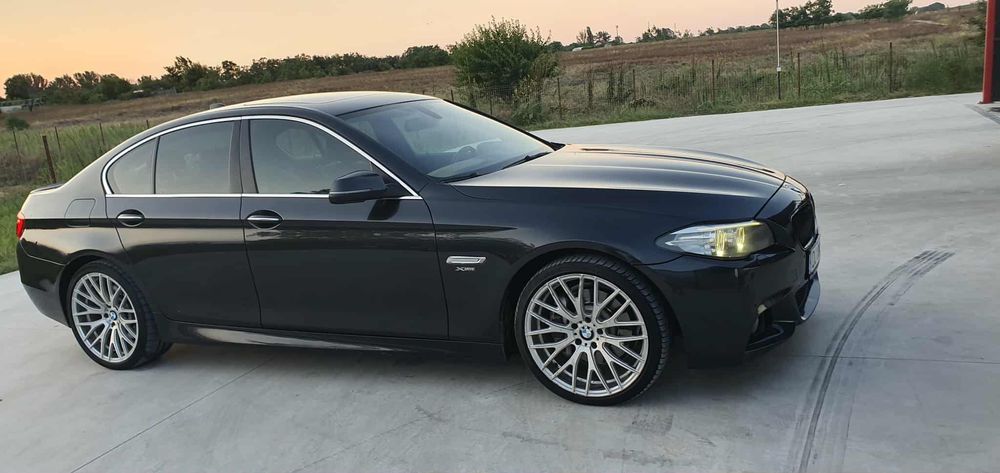 Vând BMW 530xd 2013 Facelift