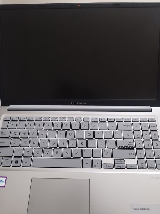 Asus vivobook Intel core i5
