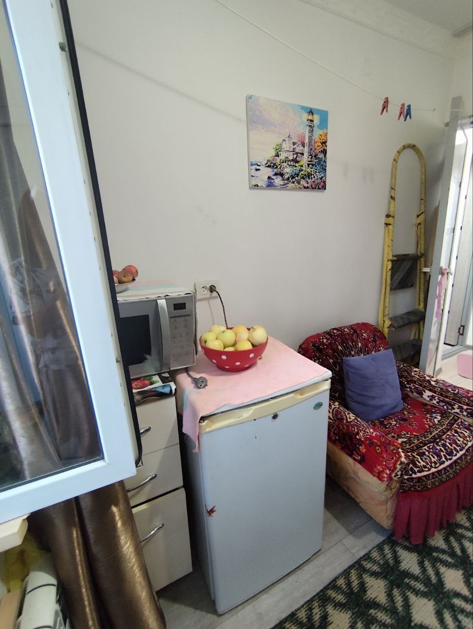 Продаётся однокомнатная  квартира в кирпичном доме. Своя.
