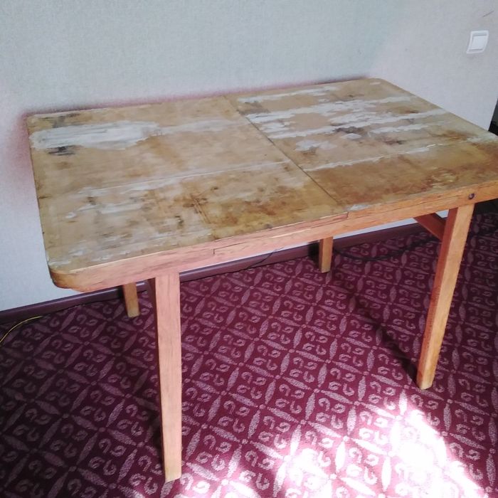 Стол деревянный б/у