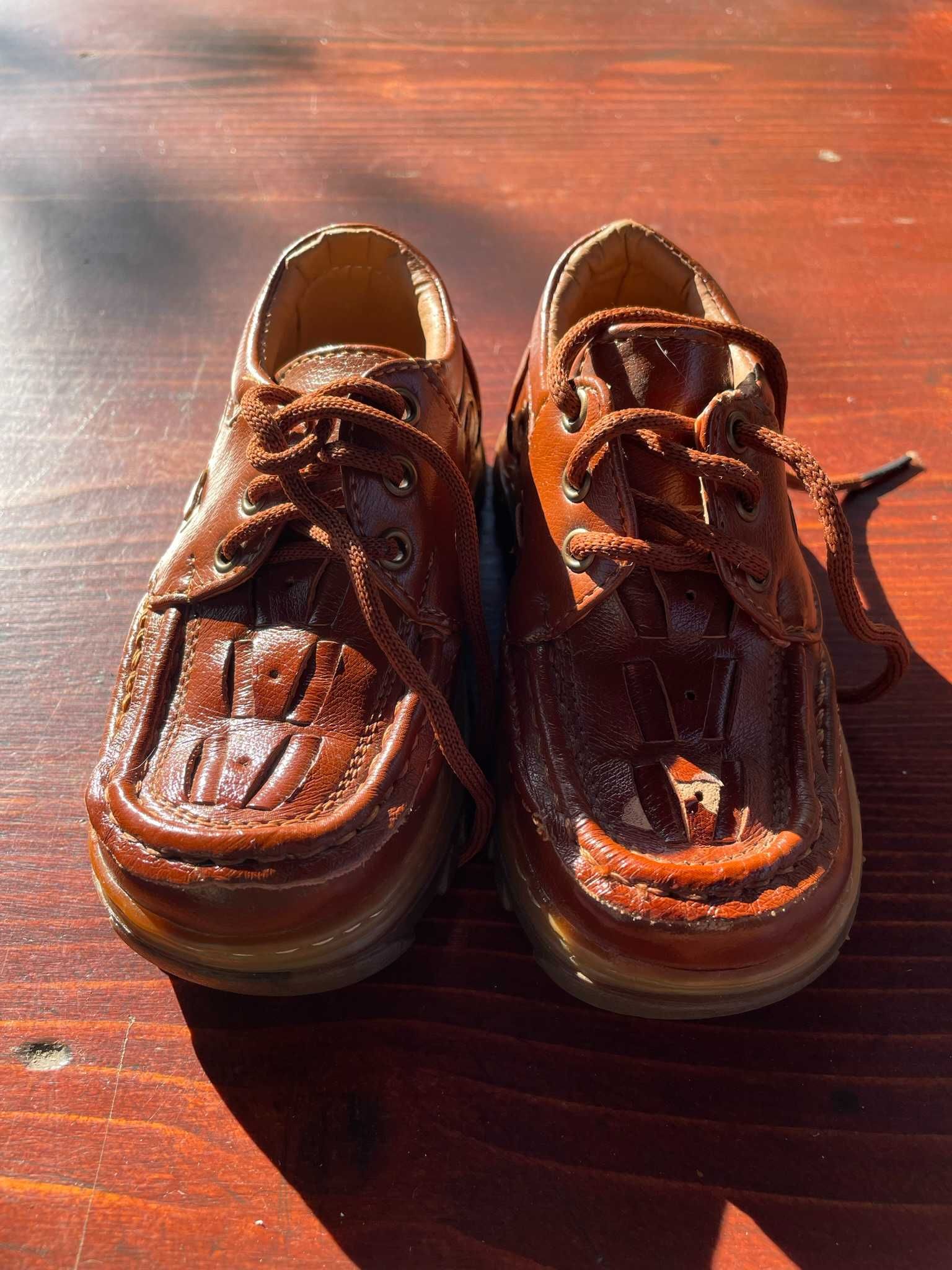 Pantofi baieti marimea 25