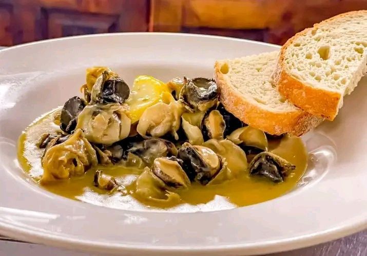 Rapane   melci de mare , curățate albe