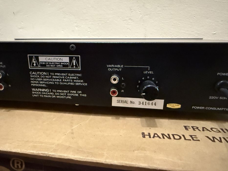 Renkforece HVPE 4041 Еквалайзер