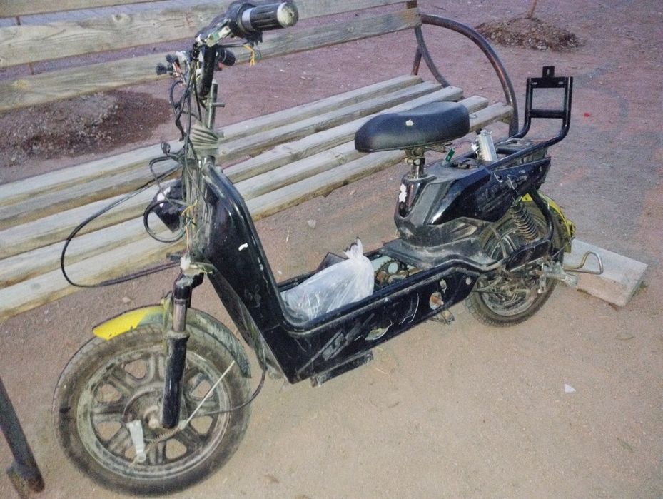 Электроскутер ск8