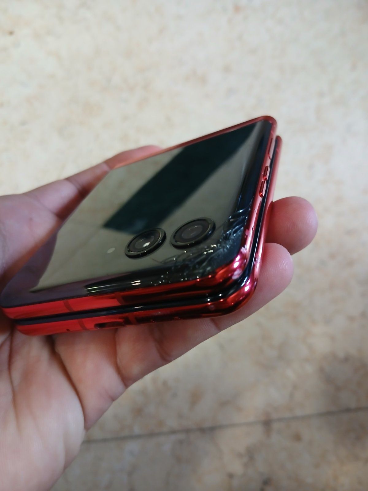 Motorola razr 40 ултра