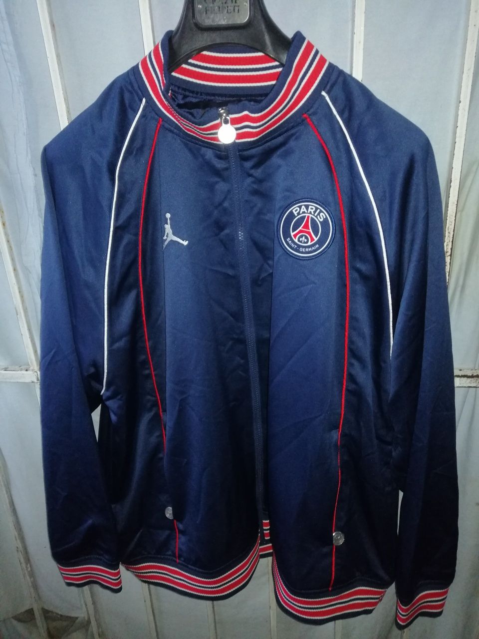 Nike jordan geaca Paris Saint Germain masura XL