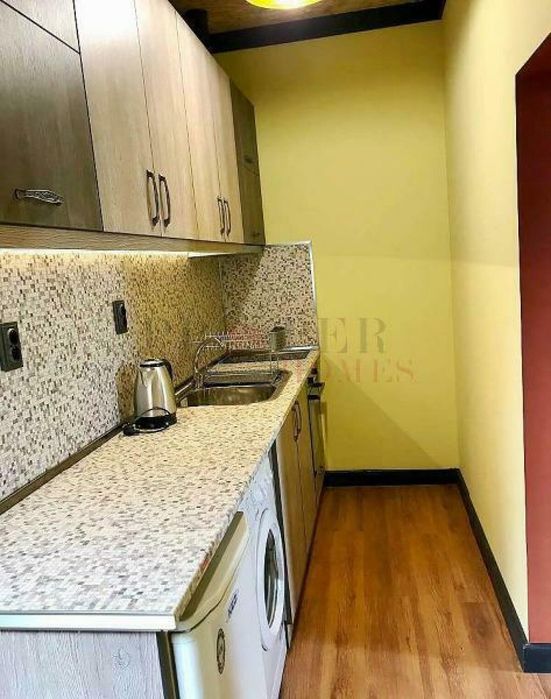 Дава се под наем Едностаен апартамент в Велико Търново, Център - 40 кв.м за 239.7 € - Снимка #2