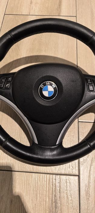 Volan BMW e90 cu comenzi