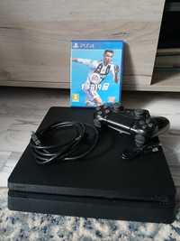 Play station 4 600lei + fifa