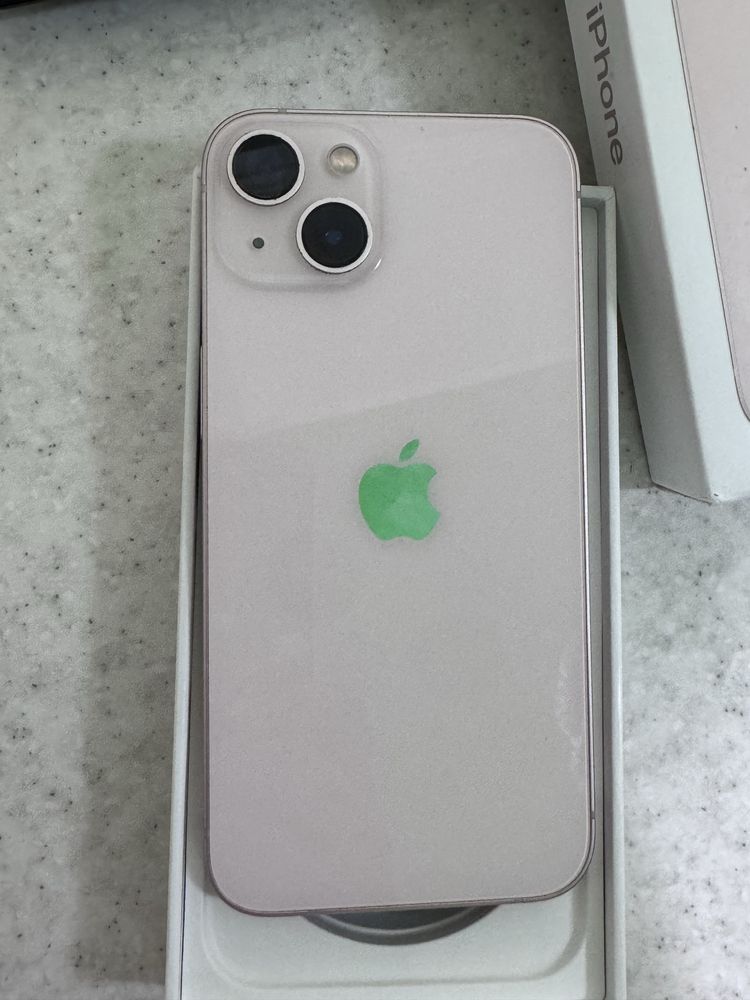 Iphone 13  pink срочно