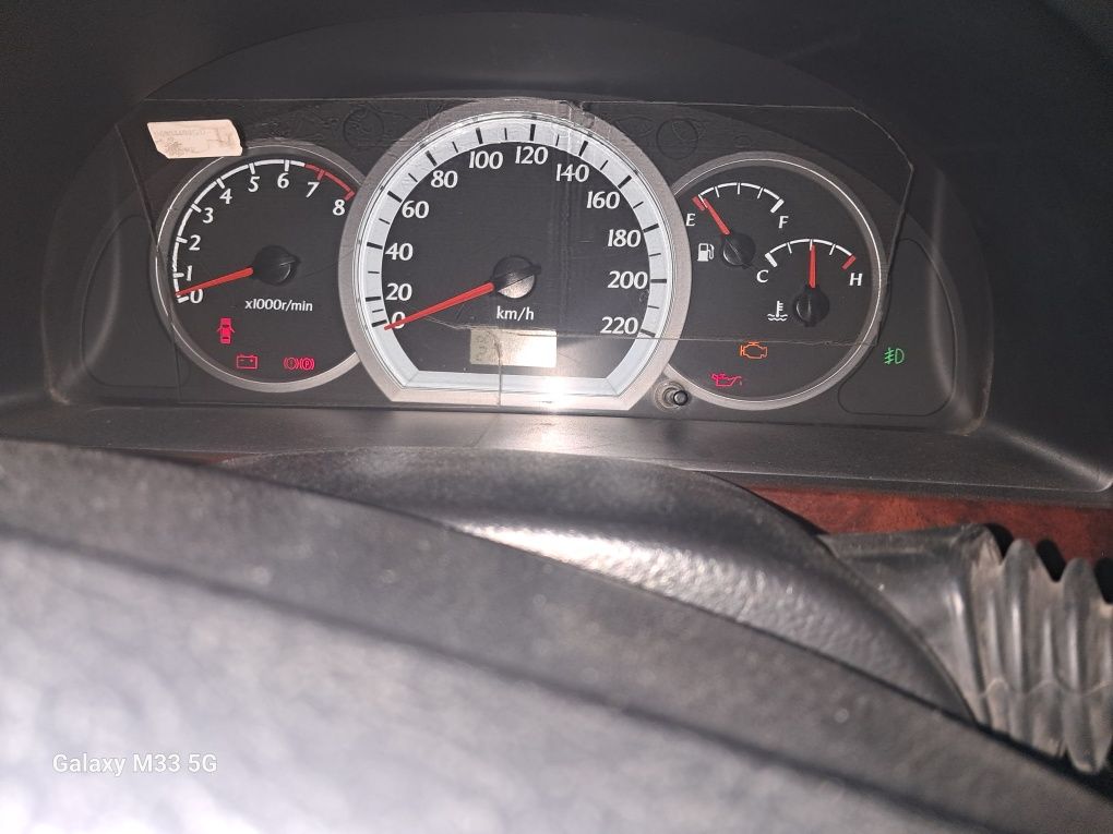 Lacetti 2-pozetsiya 1.8 motor 2012.yili