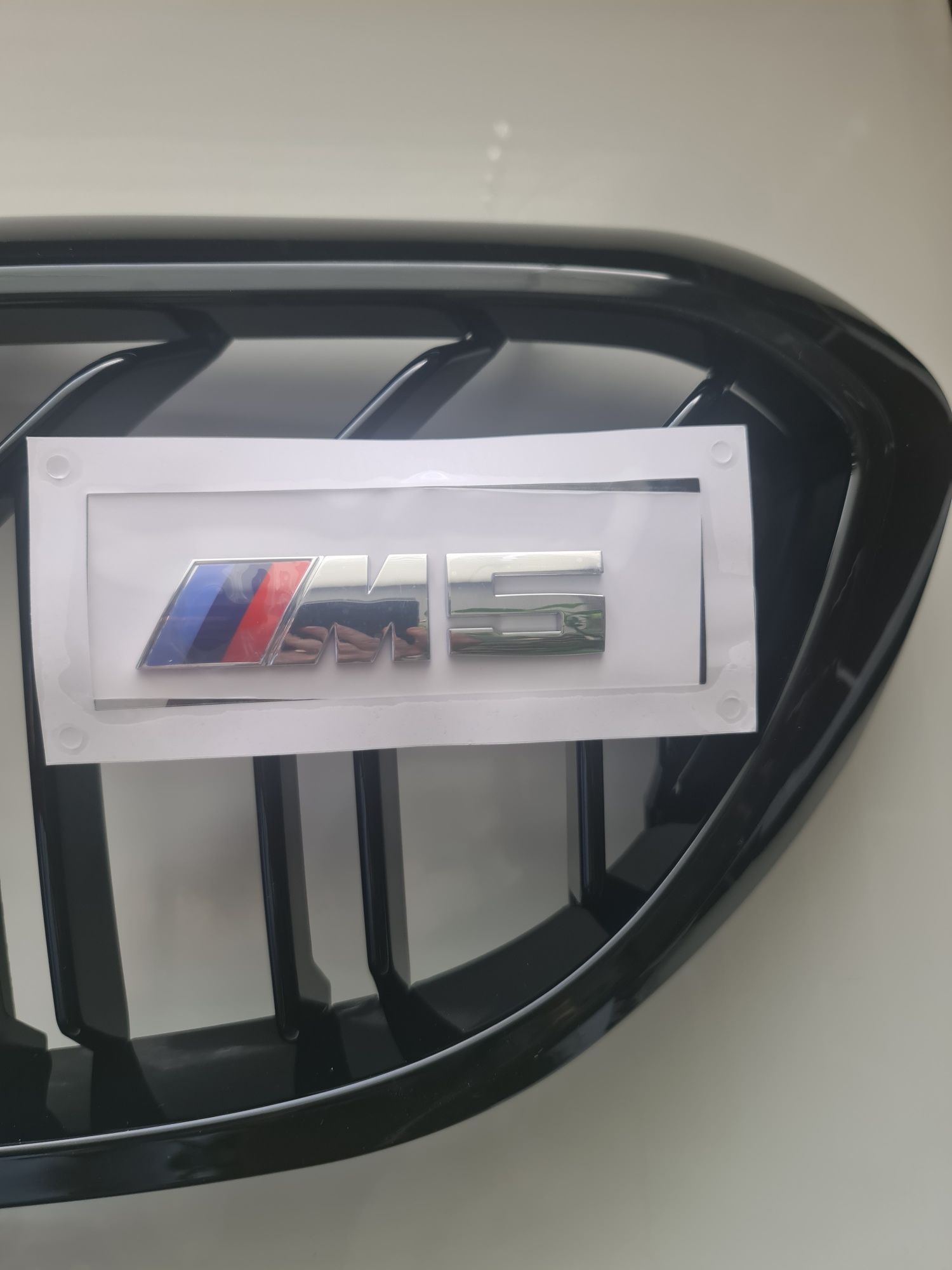 Grila-Dubla-M5-Facelift-Upgrade-Negru-Lucios-Bmw-Seria-5-G30-2017-2019