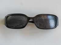 Ochelari stenopici,, lentile cu gaurele, pentru corectarea vederii