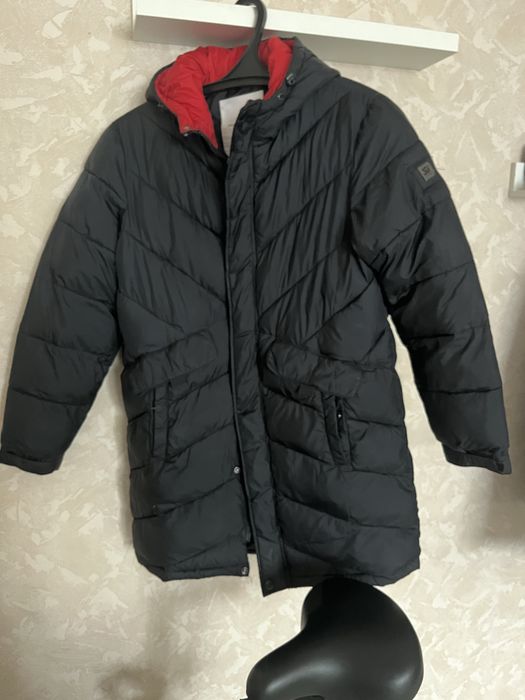 Зимняя куртка на девочку