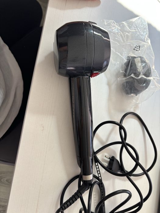 Ondulator par, foarte putin fosit