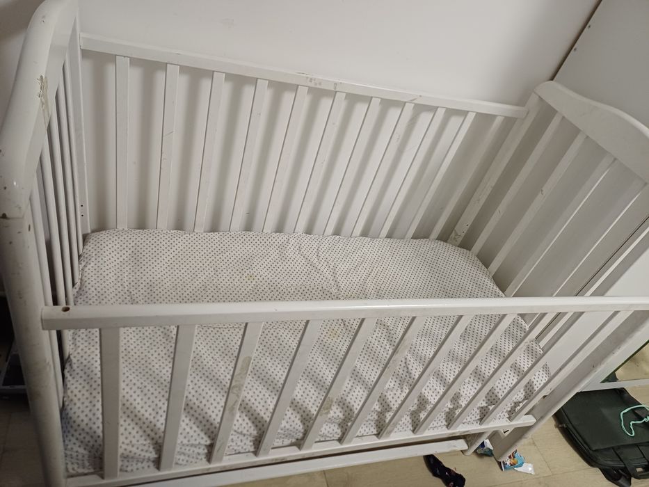 Продам детскую кровать 5К