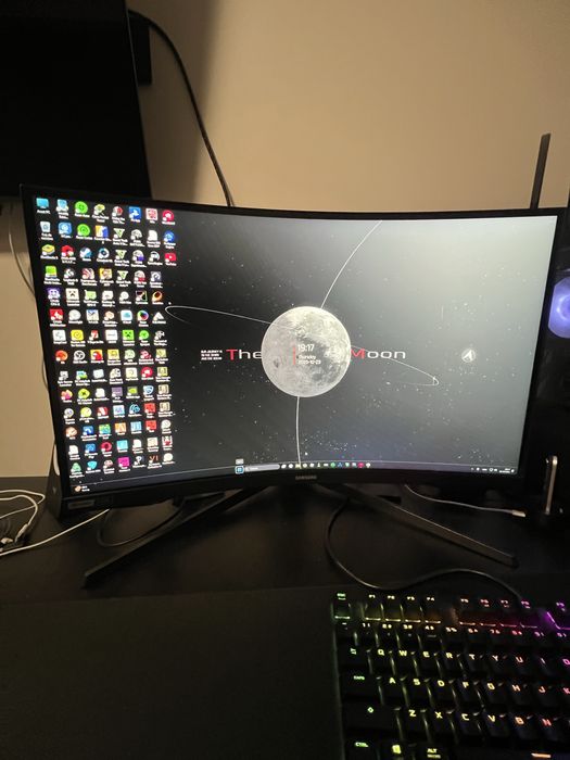 Monitor Gaming curbat LED VA SAMSUNG Odyssey G7 , 27” , 240Hz
