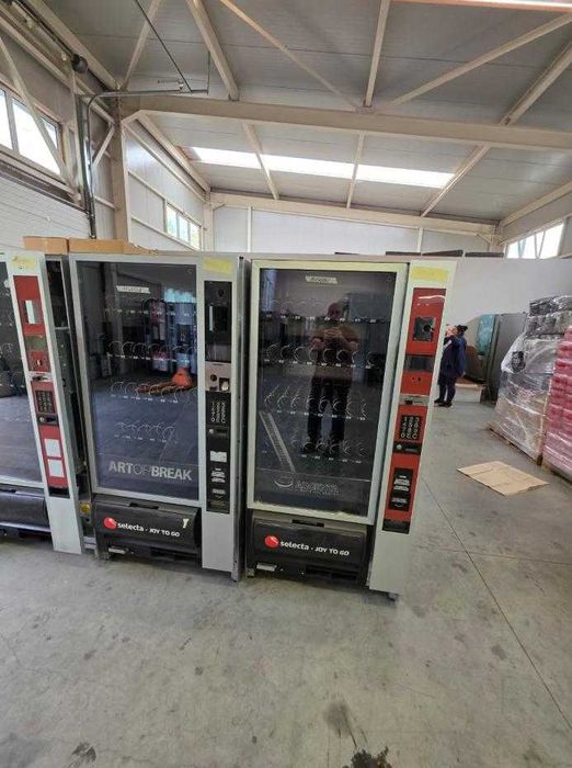 Хладилен Aвтомат+пакетирани стоки/Зануси/Некта Самба/Necta Samba top