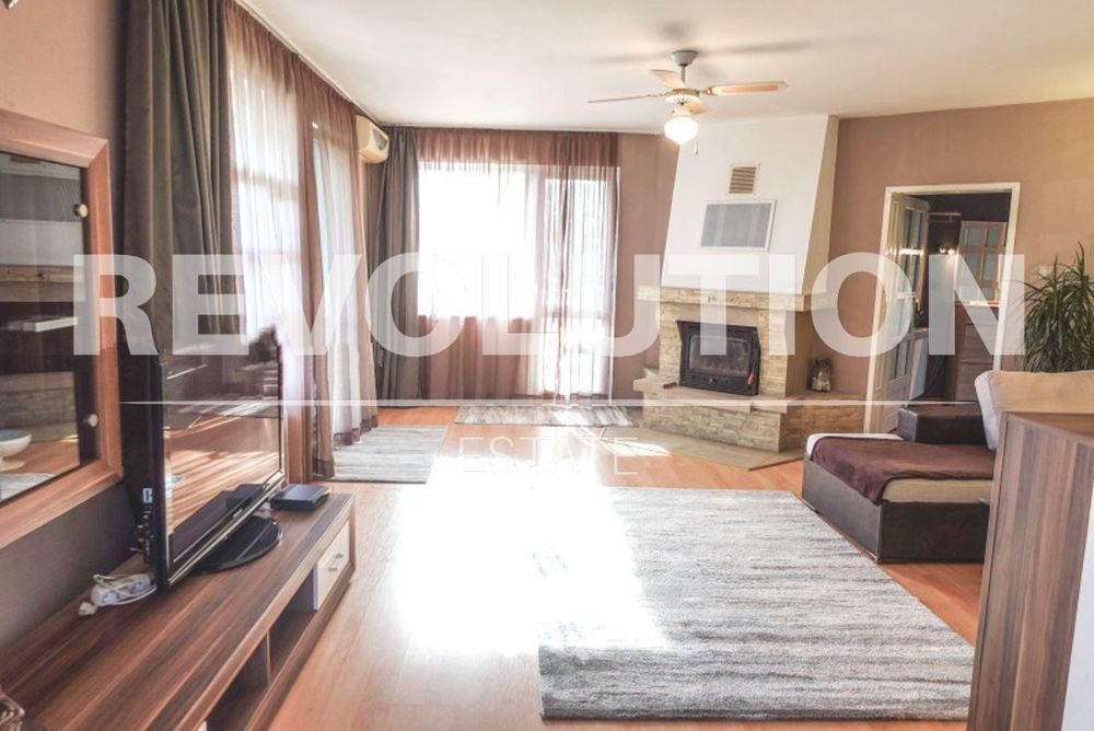 Дава се под наем Четиристаен апартамент в Варна, Бриз - 200 кв.м за 825 € - Снимка #5