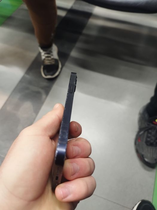 Vand sau schimb iphone 12 mini‼️