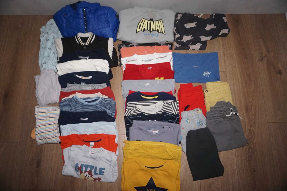 Голямлот за момче 12-18-24мес., цената е за всичко !