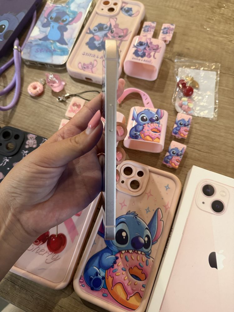 Продавам iPhone 13 128 GB