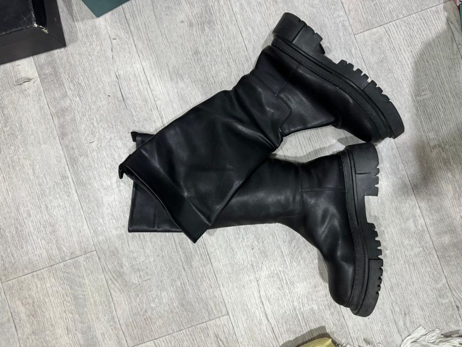 Продам осенние сапоги!