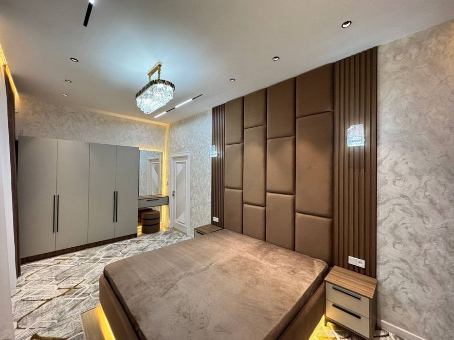 Продается 3 комнатная квартира площадью 126 кв.м. По улице Гагарина