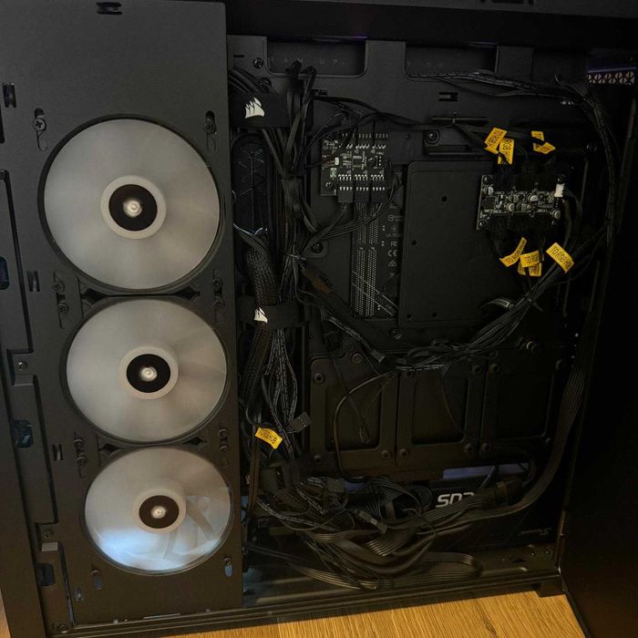 Desktop Gaming I5 32Gb Ram ddr4 RTX2060 + monitor si tastatutra