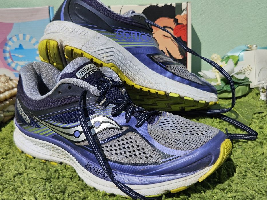 Saucony Guide 10 дамски кецове N39